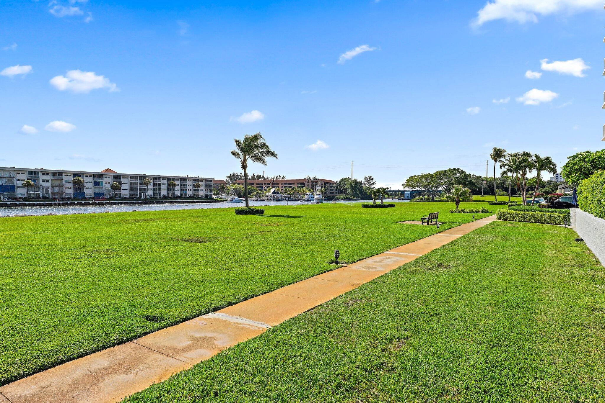 OLD PORT COVE TOWER WEST CONDO - Residential