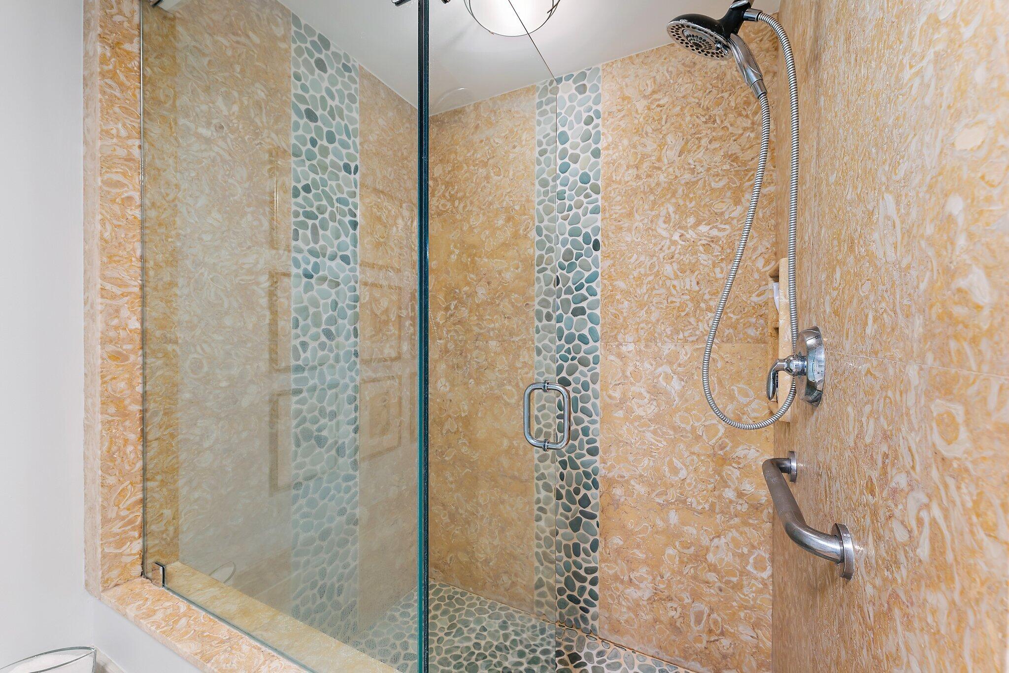 OLD PORT COVE TOWER WEST CONDO - Residential