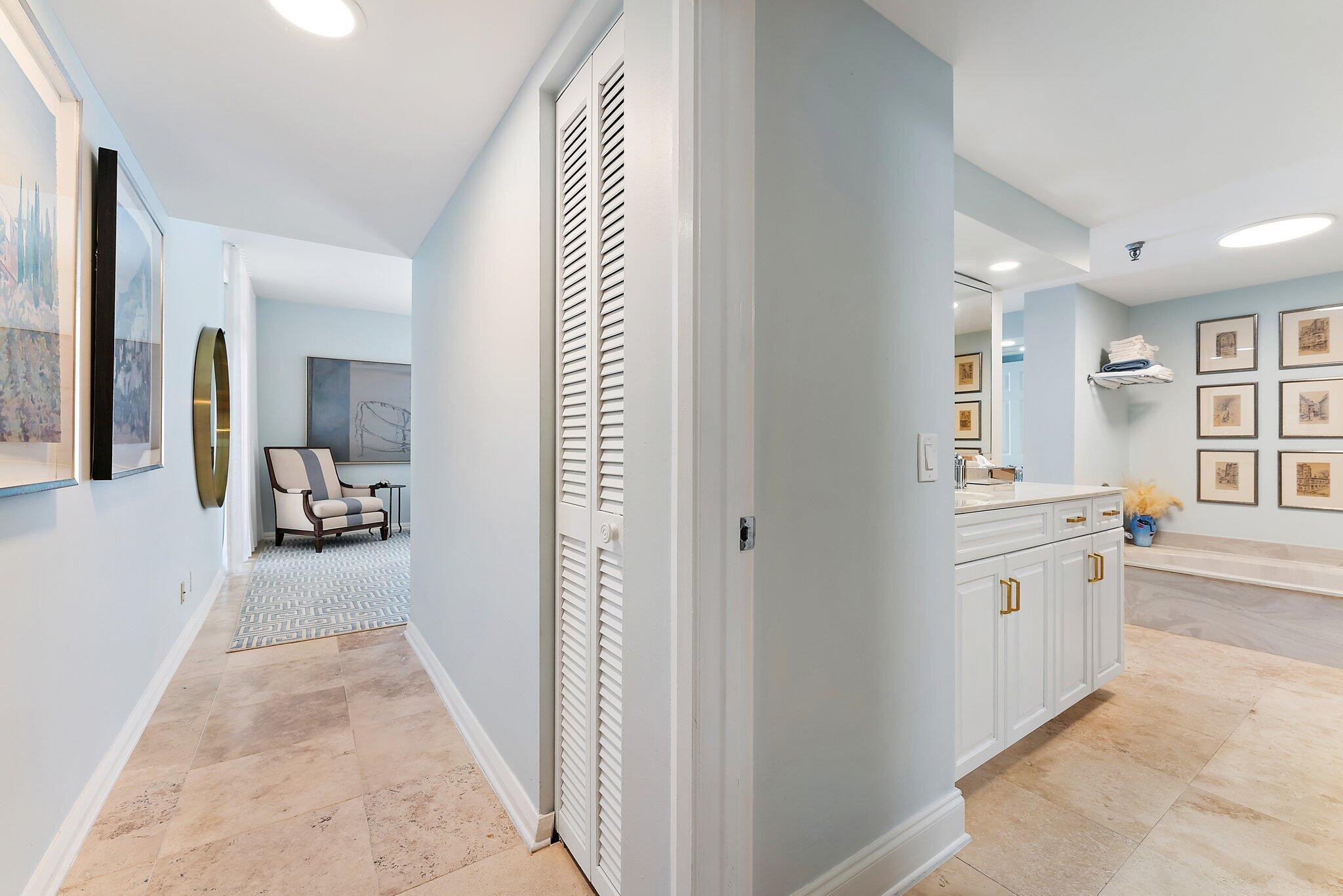 OLD PORT COVE TOWER WEST CONDO - Residential