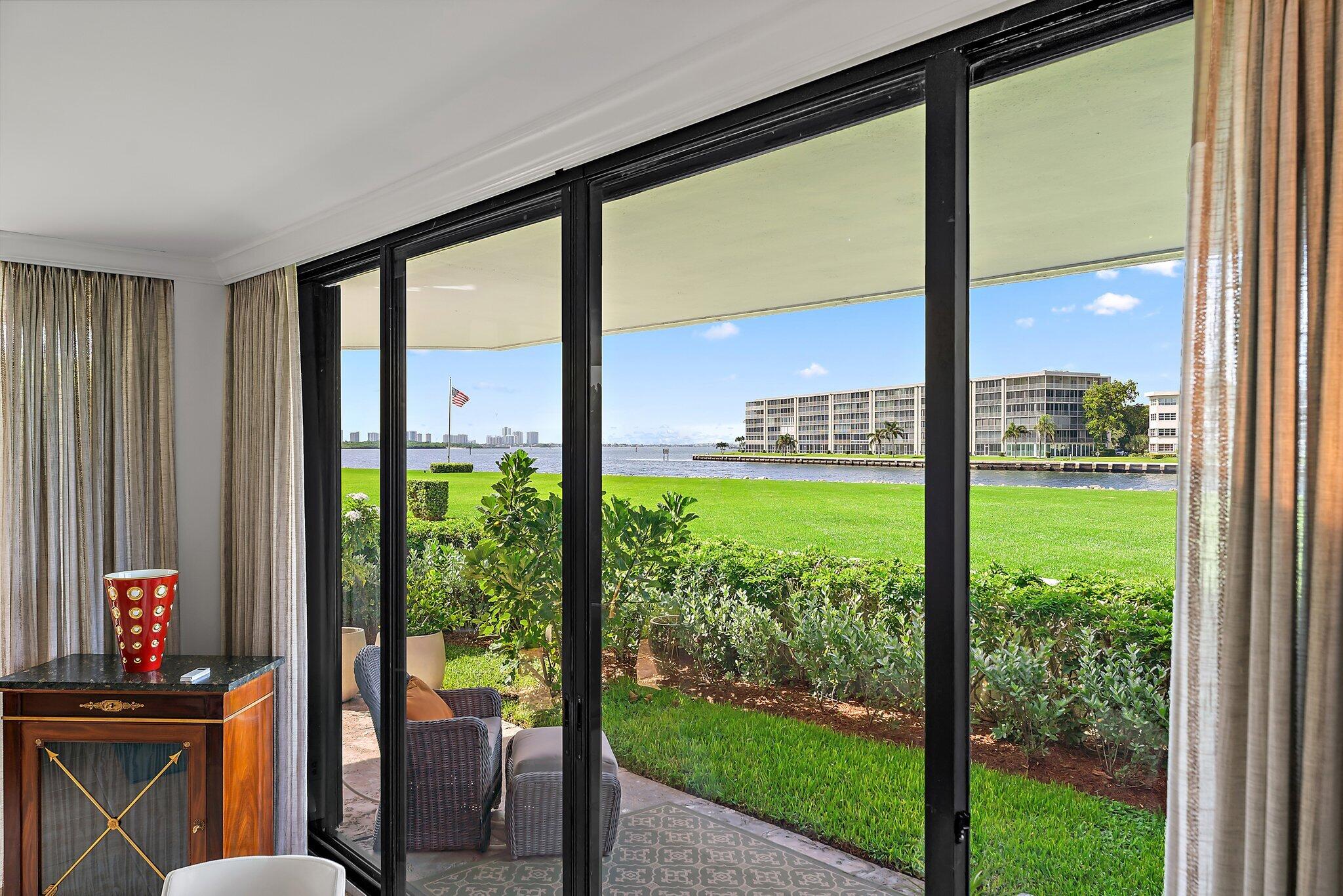 OLD PORT COVE TOWER WEST CONDO - Residential