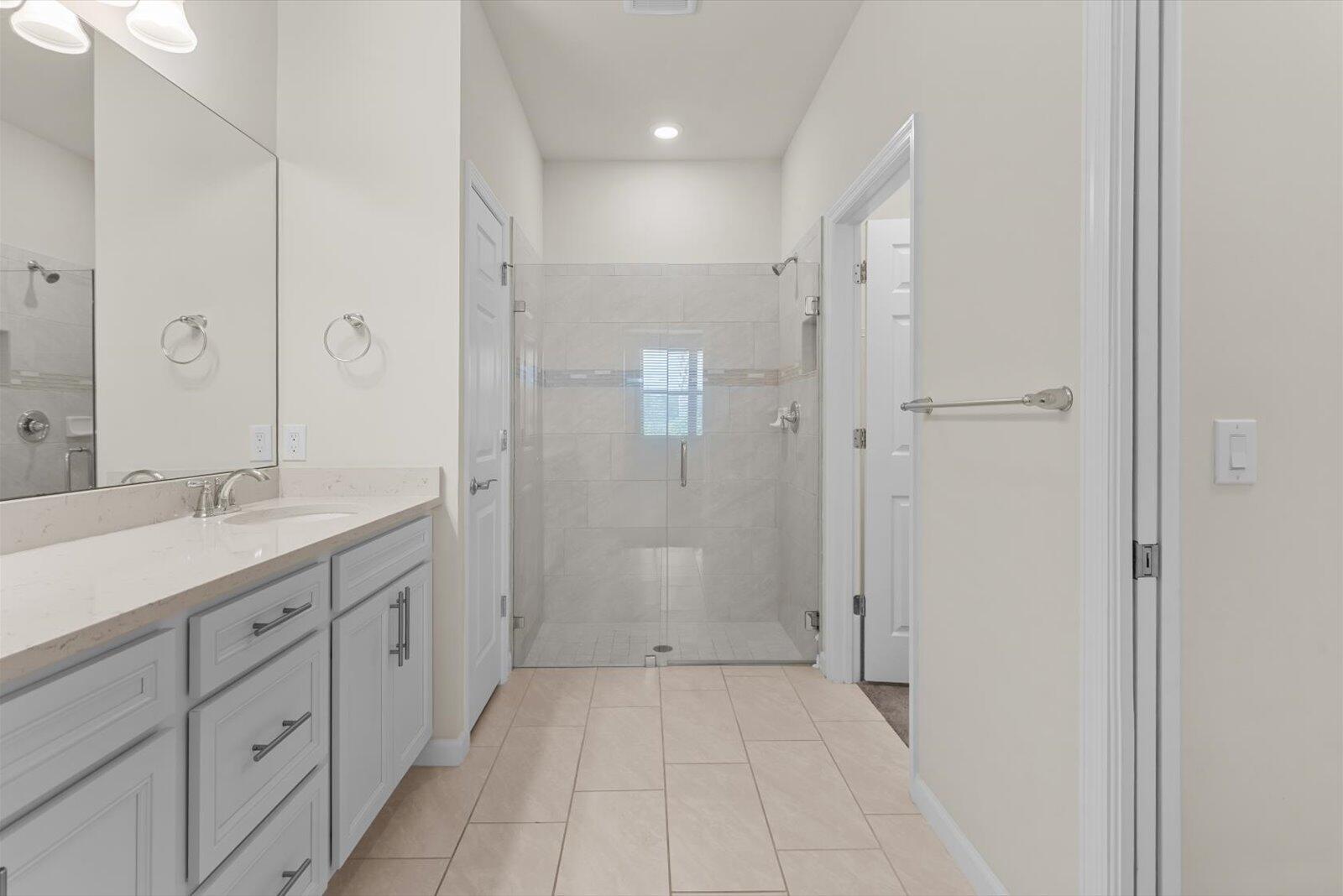 LAKES AT WATERWAY VILLAGE - Residential Lease