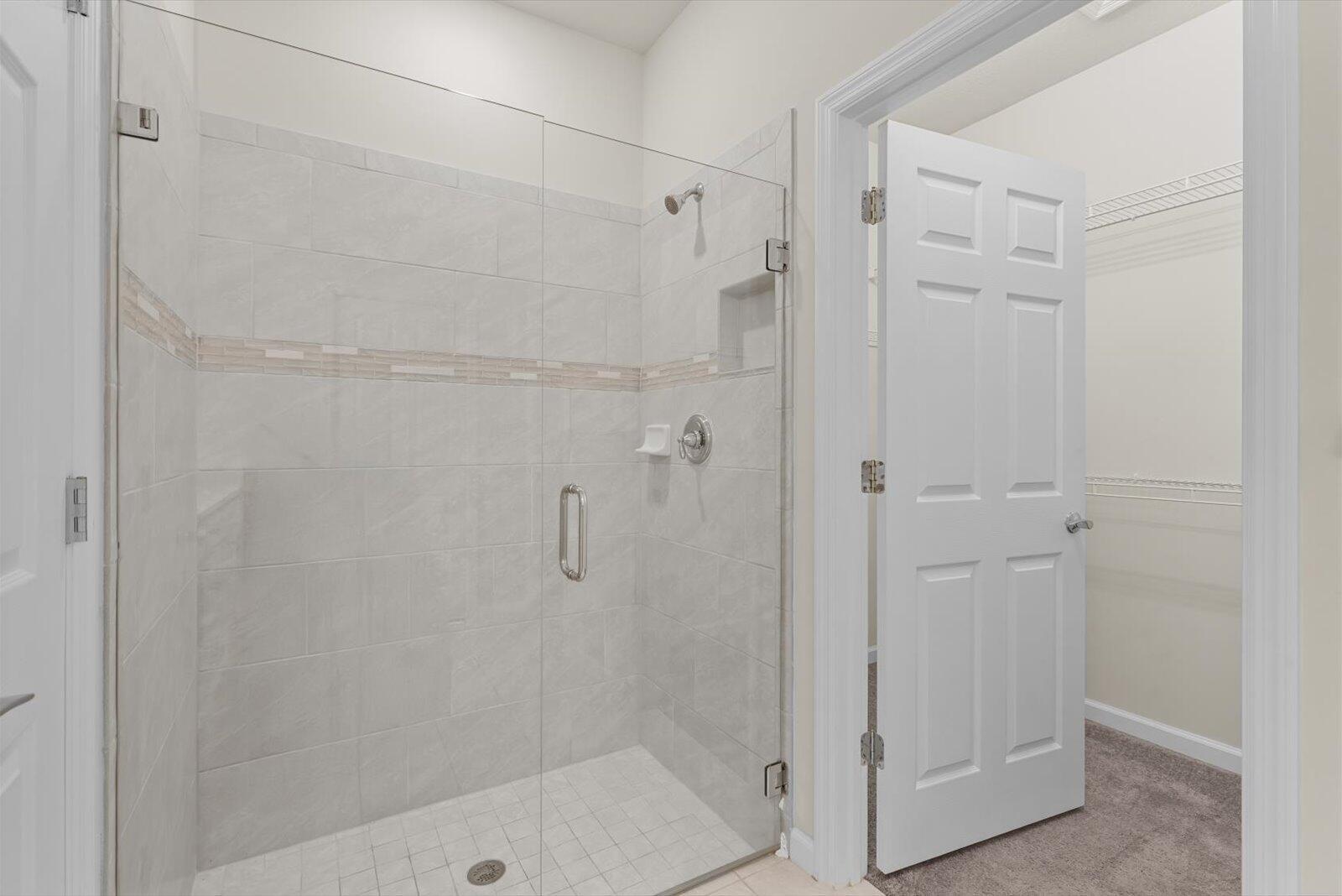 LAKES AT WATERWAY VILLAGE - Residential Lease