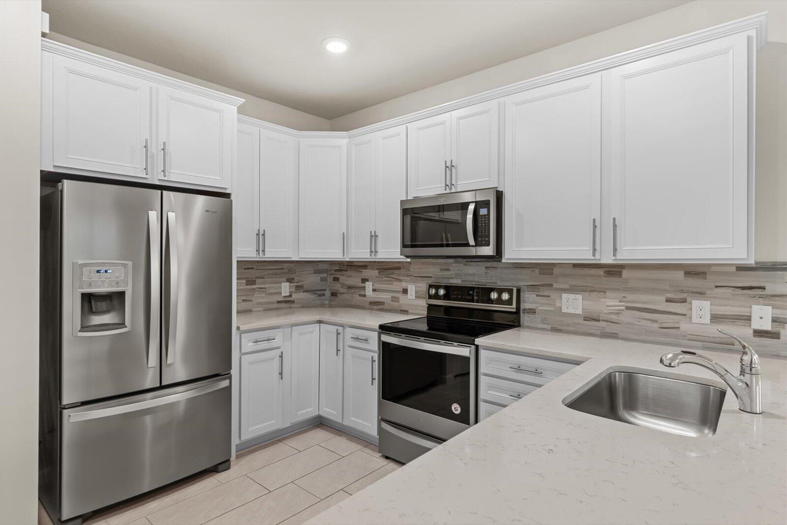 LAKES AT WATERWAY VILLAGE - Residential Lease