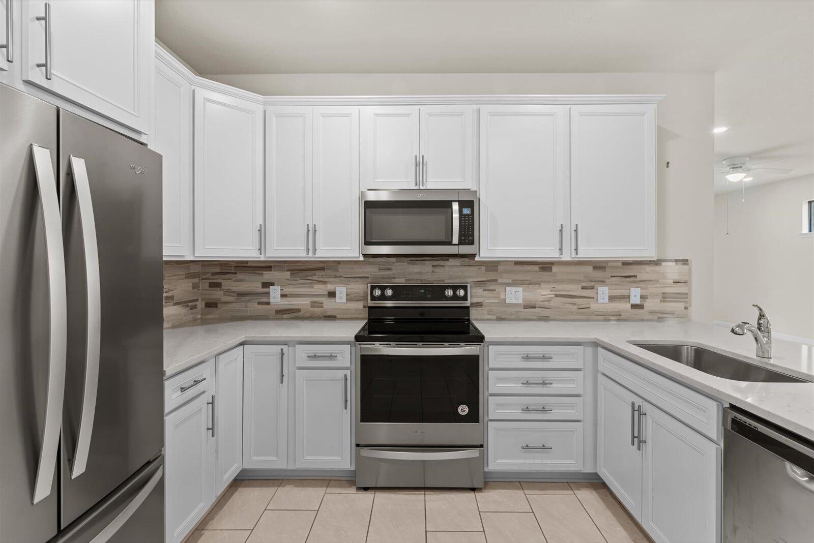 LAKES AT WATERWAY VILLAGE - Residential Lease