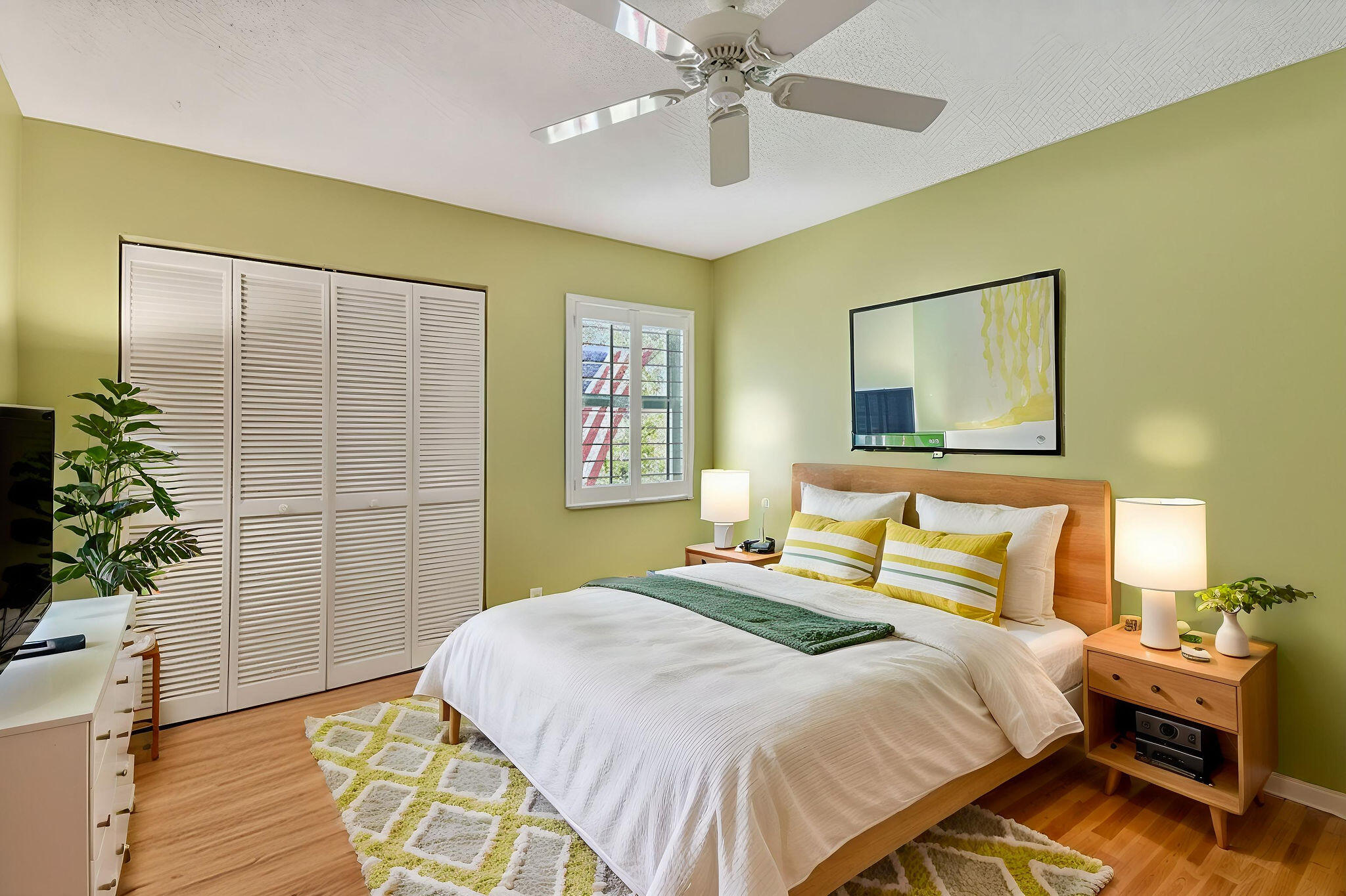 WOODLAND ESTATES - Residential