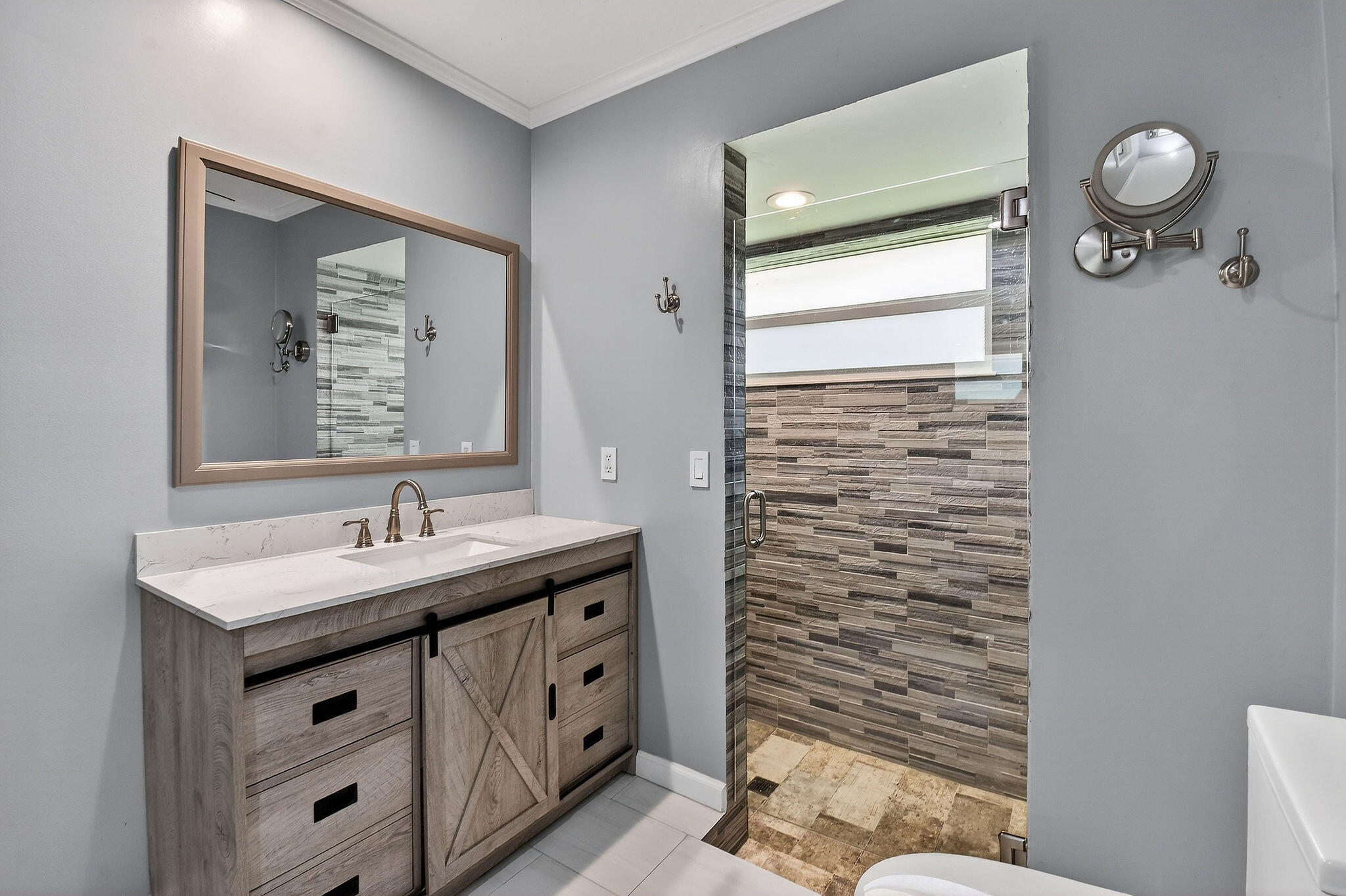 WOODLAND ESTATES - Residential