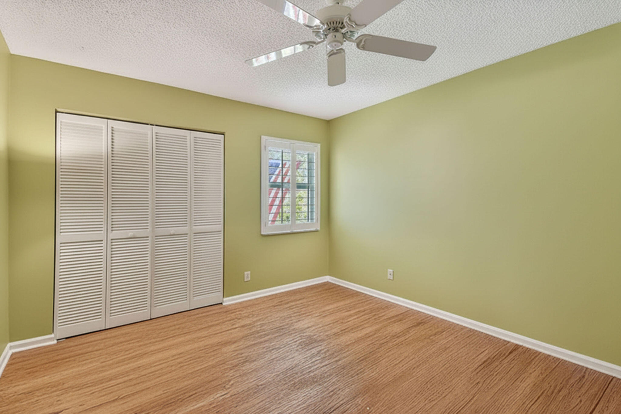 WOODLAND ESTATES - Residential