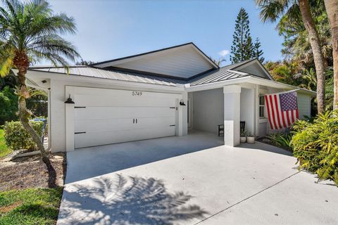 Property photo of 5749 Turnwood Court, Jupiter, FL 33458