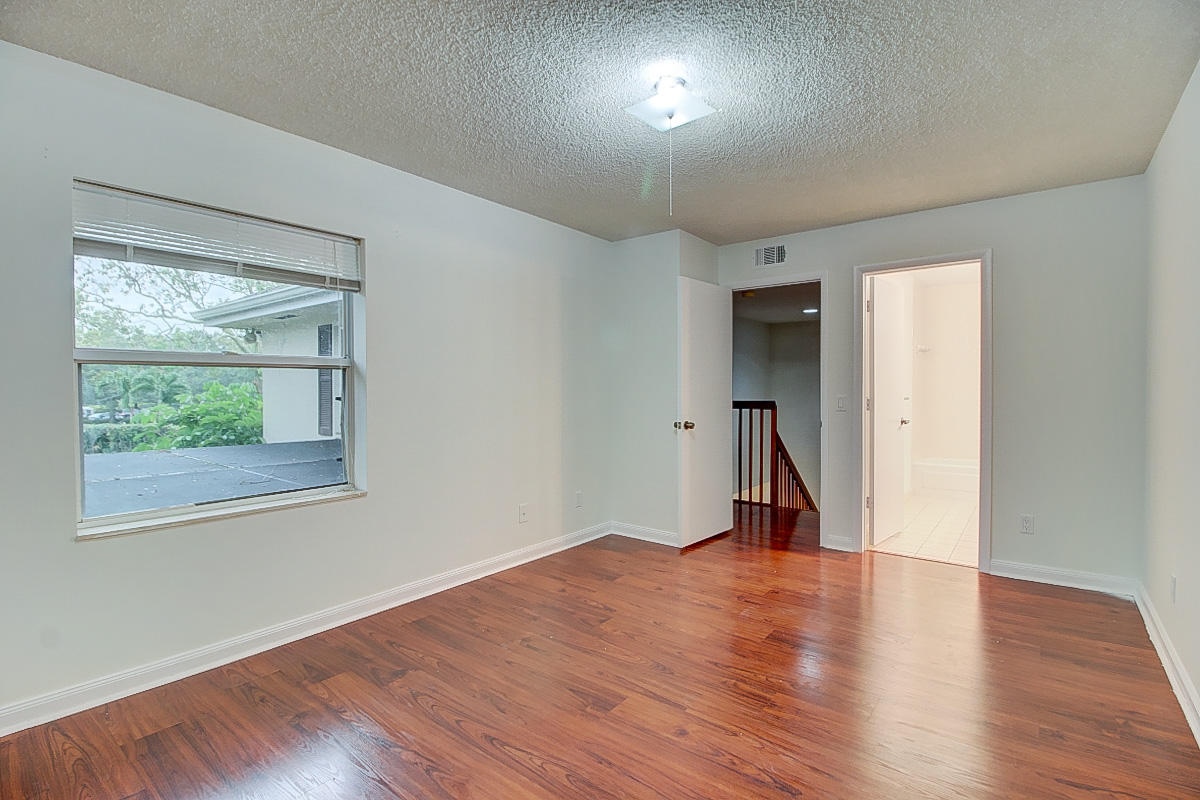 STAMFORD AT ROYAL PALM BEACH - Residential