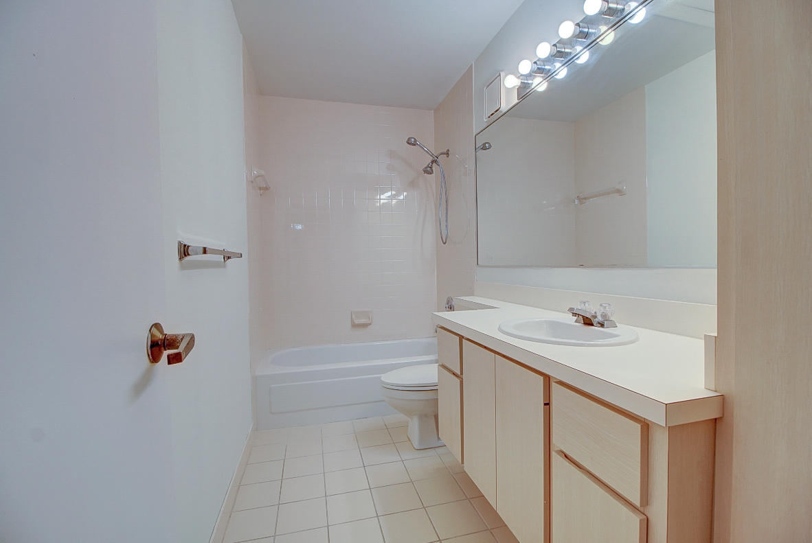 STAMFORD AT ROYAL PALM BEACH - Residential