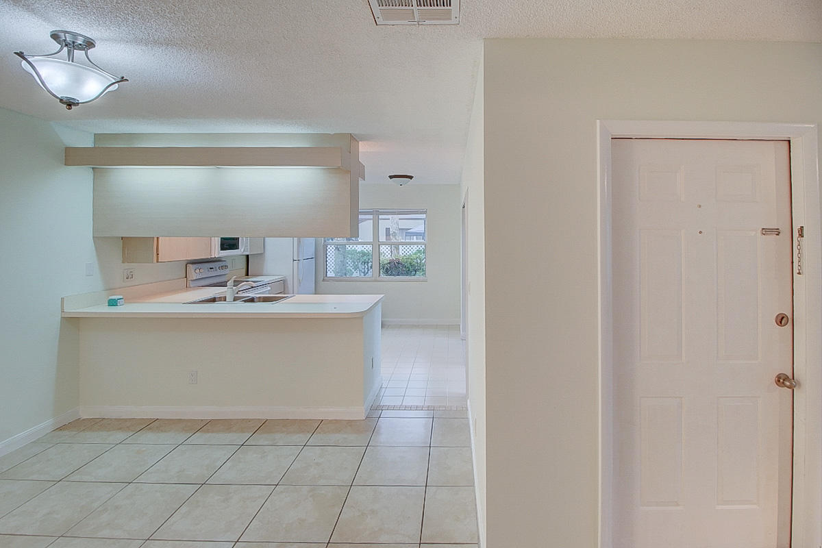 STAMFORD AT ROYAL PALM BEACH - Residential