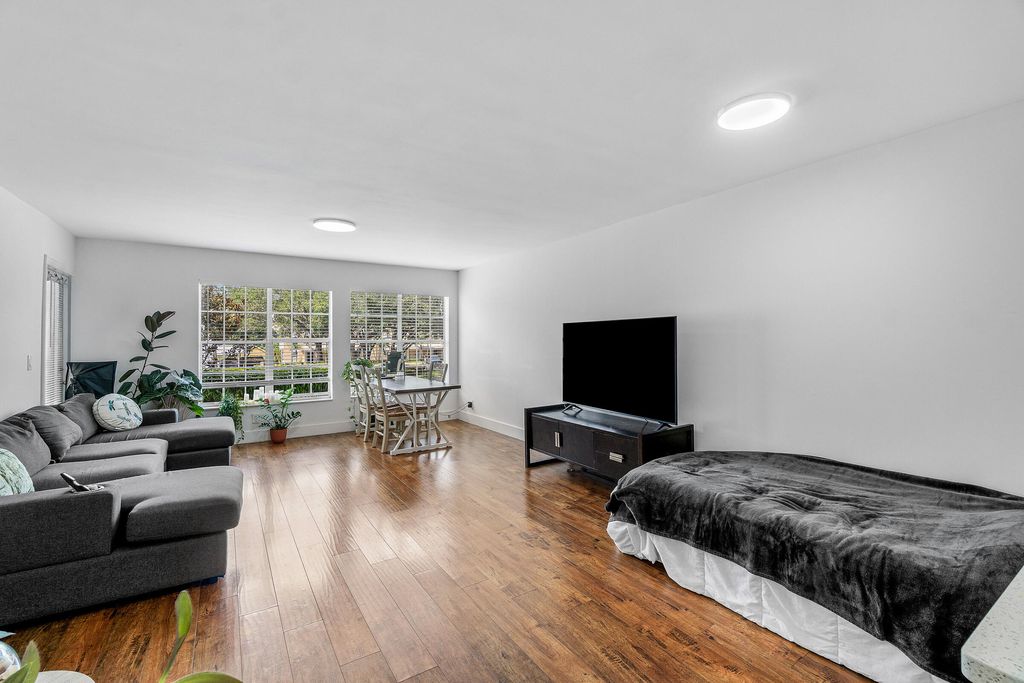 Photo of 6283 La Costa Drive #E, Boca Raton, FL 33433 (MLS # B26046372)