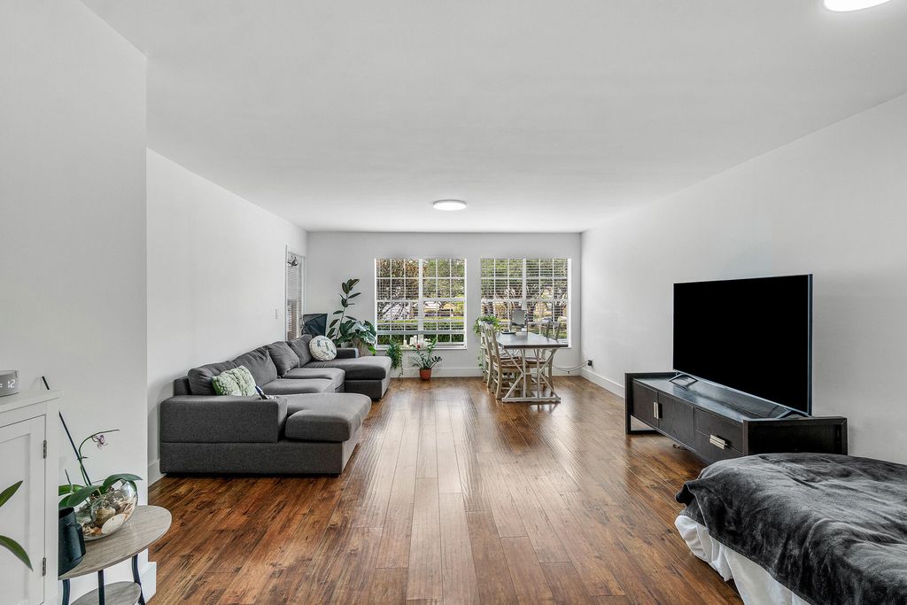Photo of 6283 La Costa Drive #E, Boca Raton, FL 33433 (MLS # B26046372)