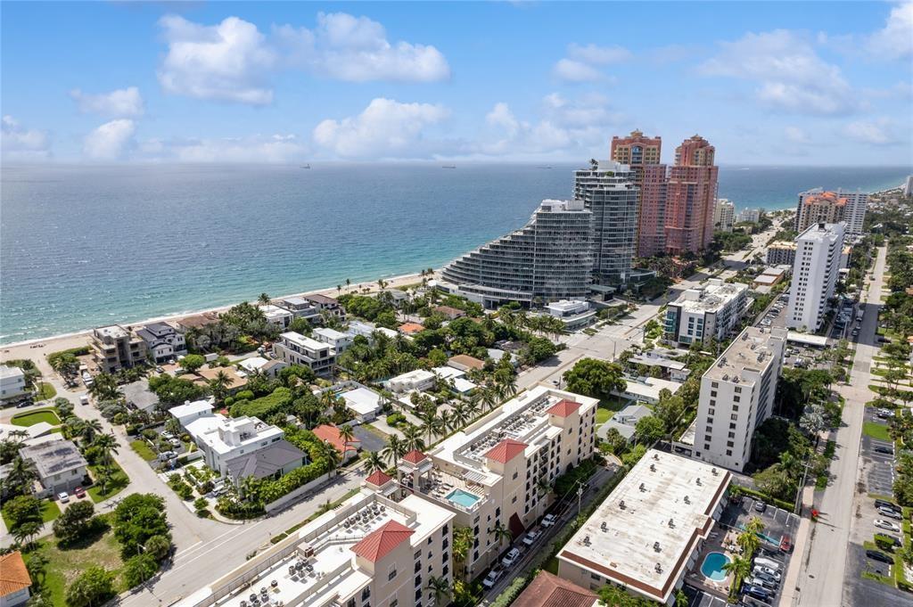 Fountains on Ocean Blvd - Residential