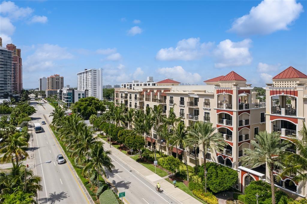 Fountains on Ocean Blvd - Residential