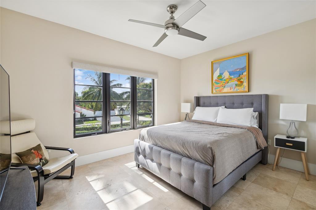 Fountains on Ocean Blvd - Residential