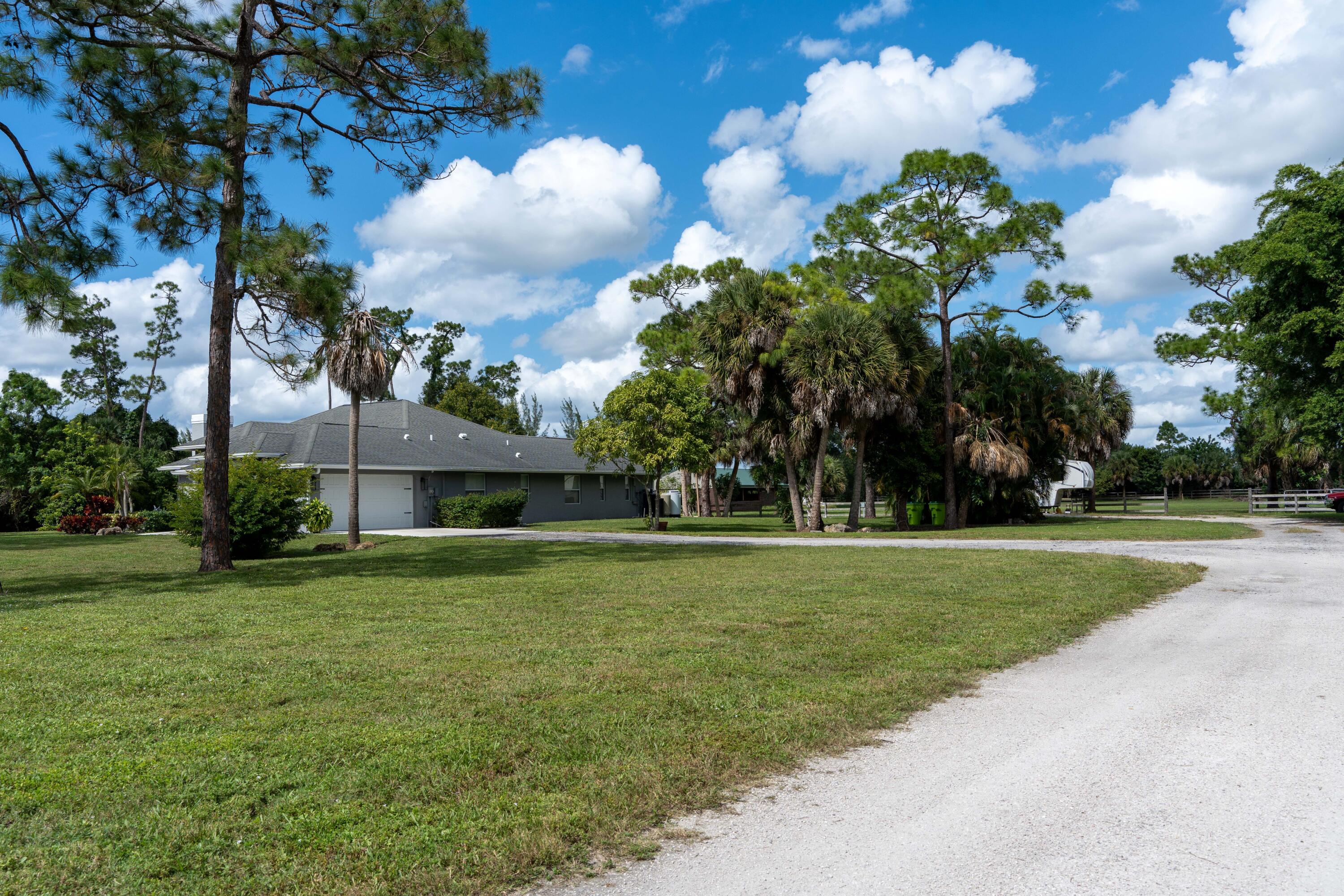 Loxahatchee Groves - Residential