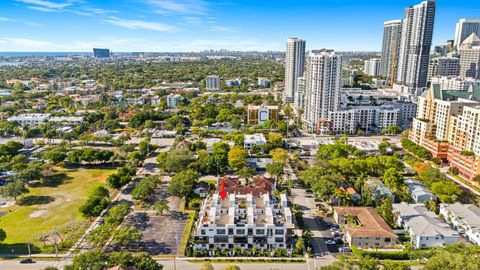 Tiny photo for 818 NE 2nd Street, Fort Lauderdale, FL 33301 (MLS # B26035460)