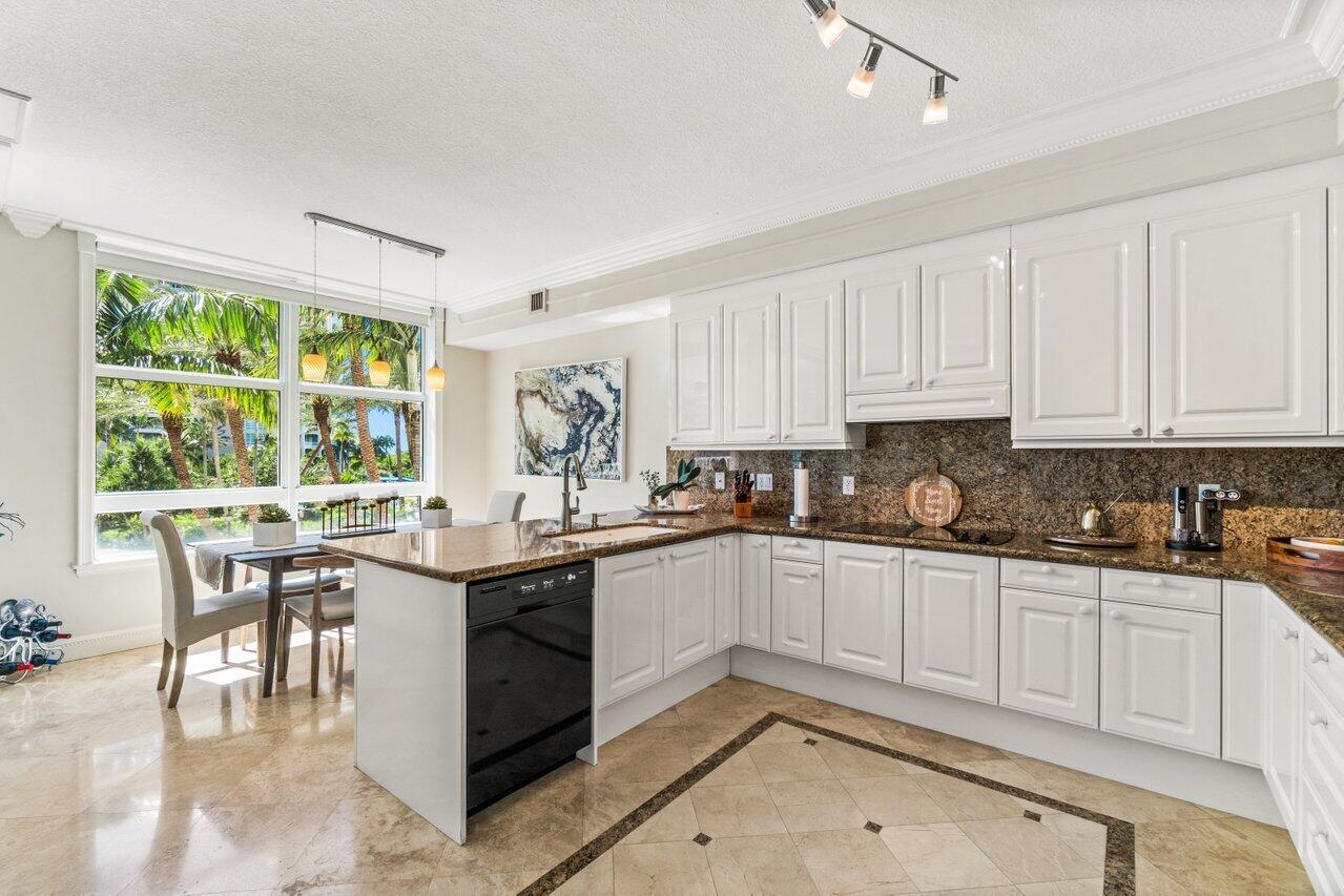 TOSCANA WEST CONDO - Residential Lease