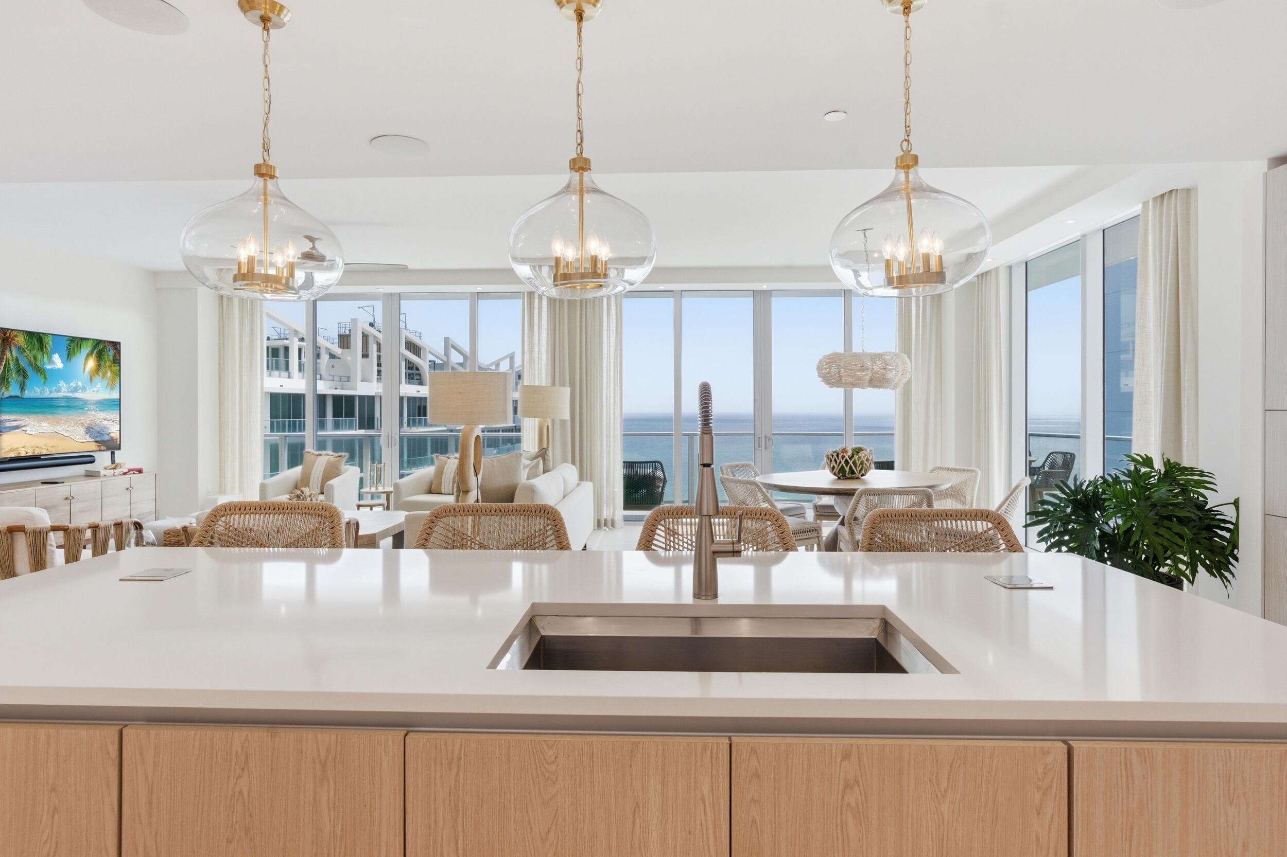 3100 N OCEAN Drive P-PH4
