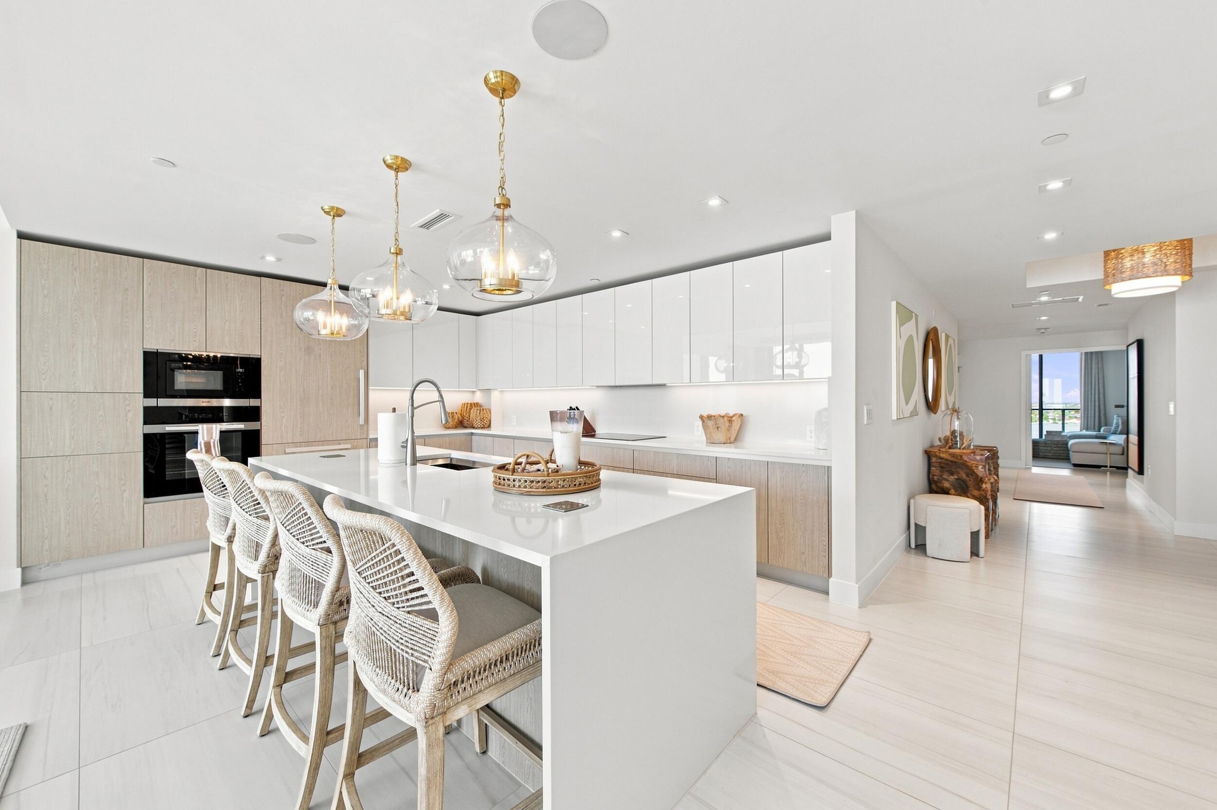 3100 N OCEAN Drive P-PH4