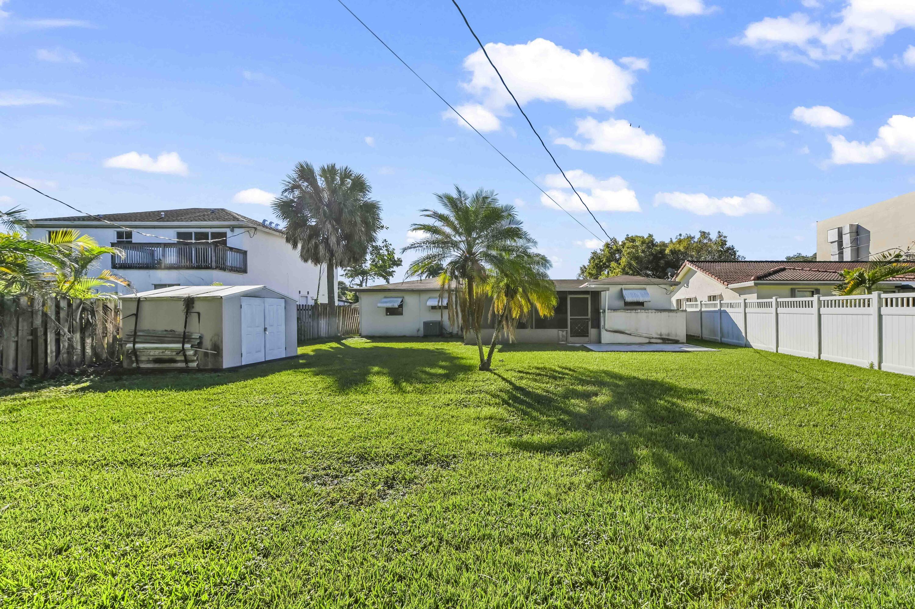 POINCIANA PARK - Residential