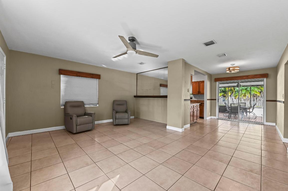 POINCIANA PARK - Residential