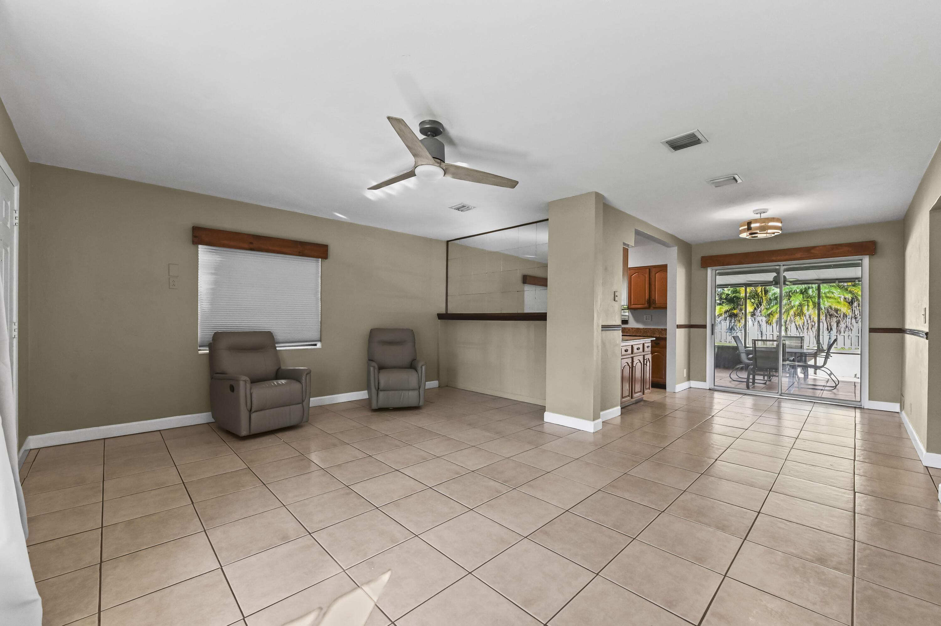 POINCIANA PARK - Residential