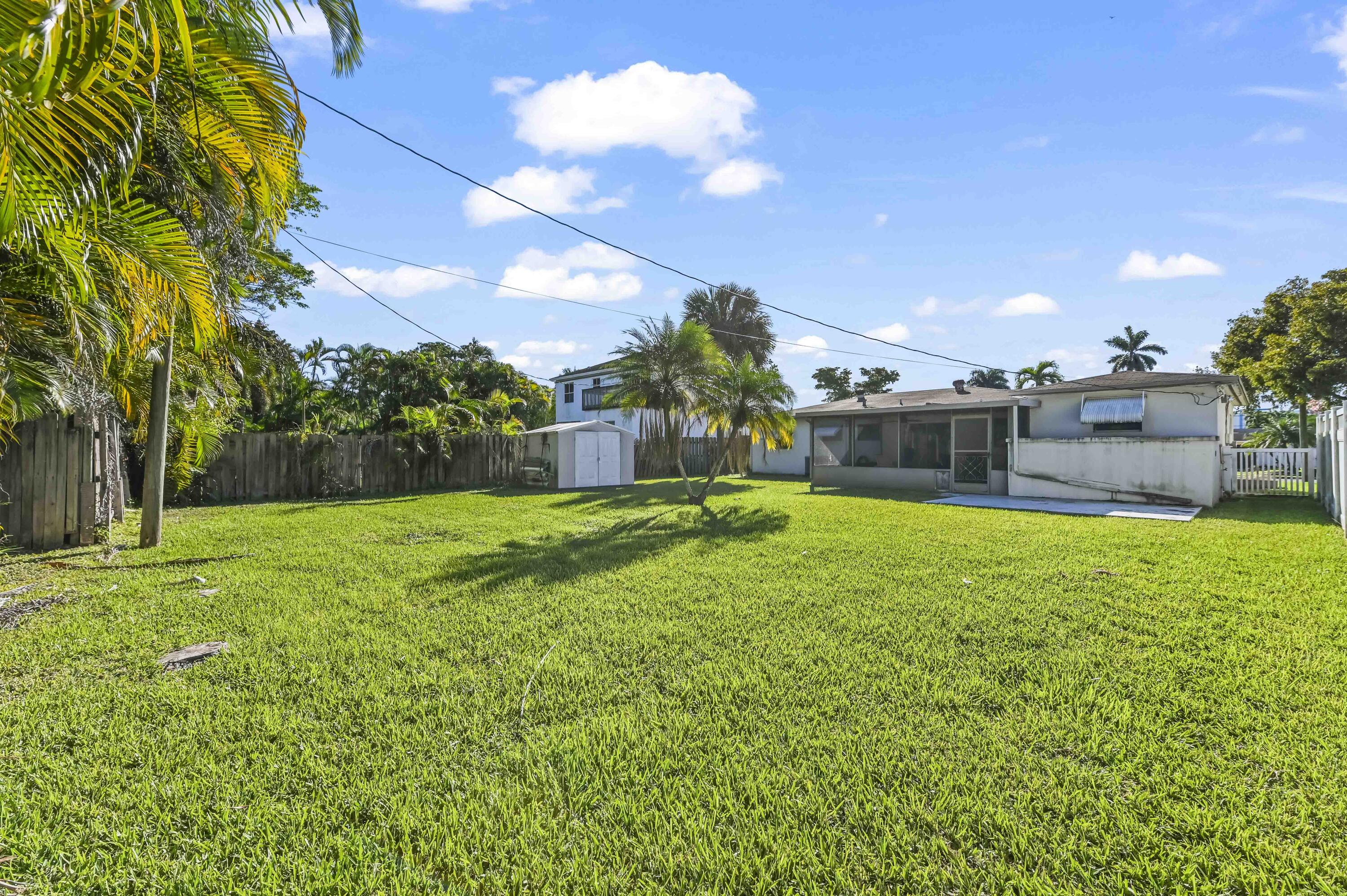 POINCIANA PARK - Residential
