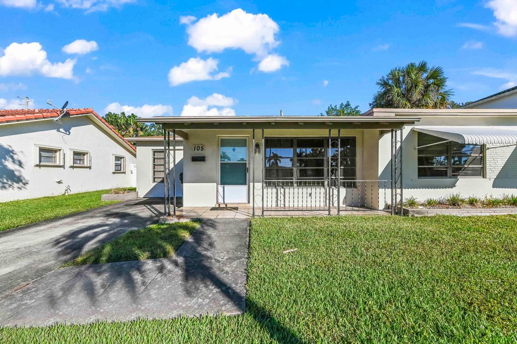 Photo of 105 NE 2nd Place, Dania Beach, FL 33004 (MLS # R11151169)