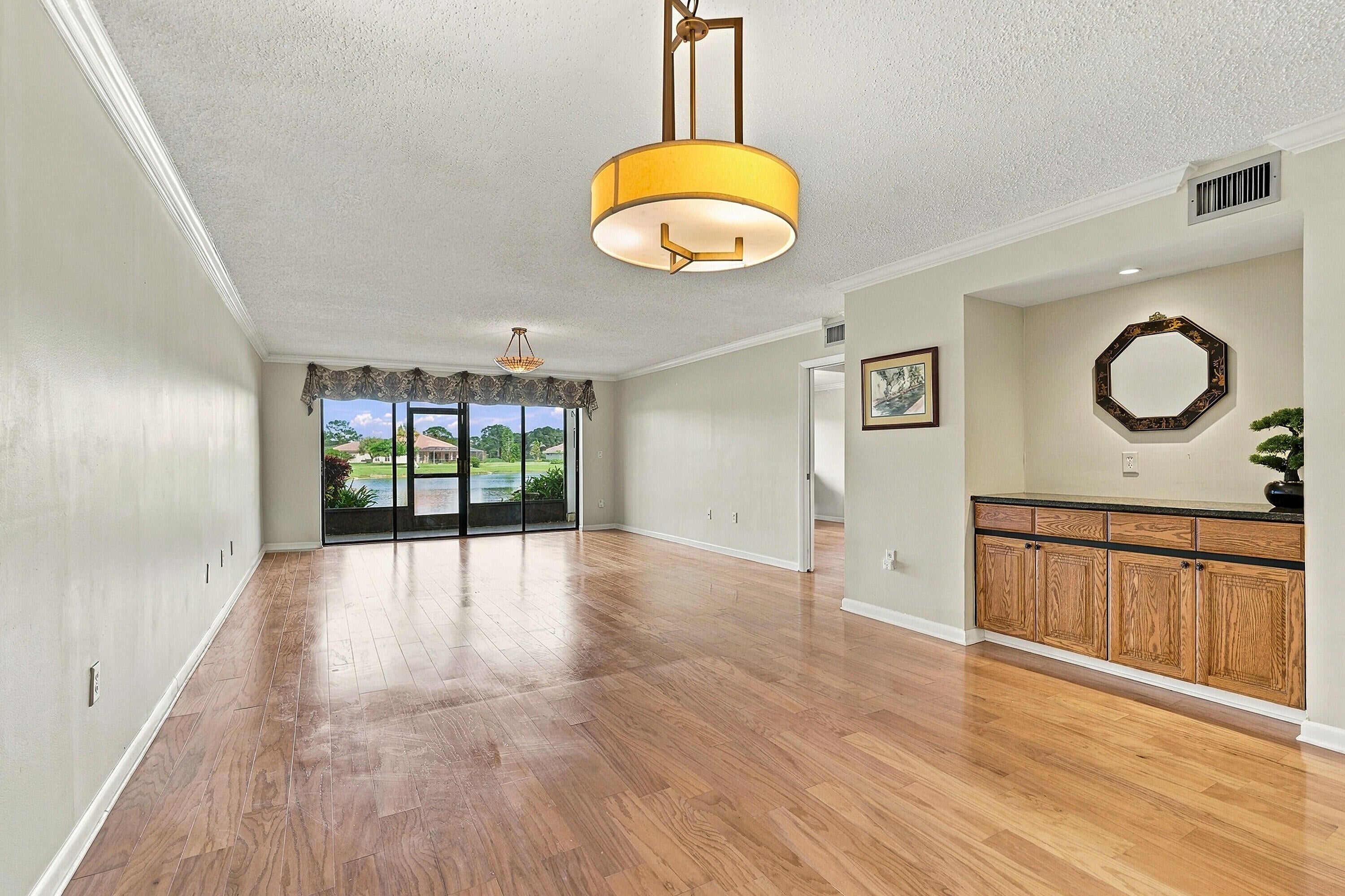 3351 Twin Lakes Terrace 103