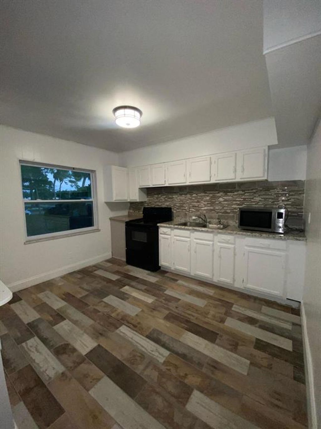 Photo of 1111 Chipola Road, Fort Pierce, FL 34950 (MLS # R10759401)