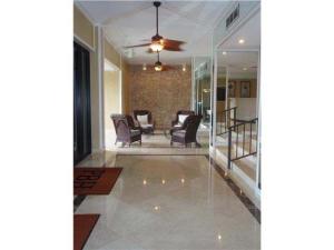 PALM BEACH HOUSE CONDO - Residential Lease