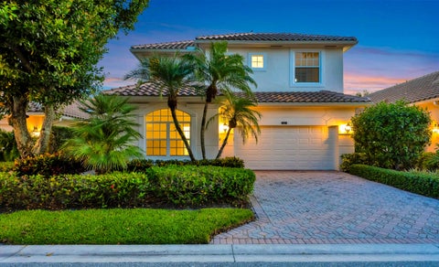 Photo of 1012 Diamond Head Way, Palm Beach Gardens, FL 33418 (MLS # B26033087)