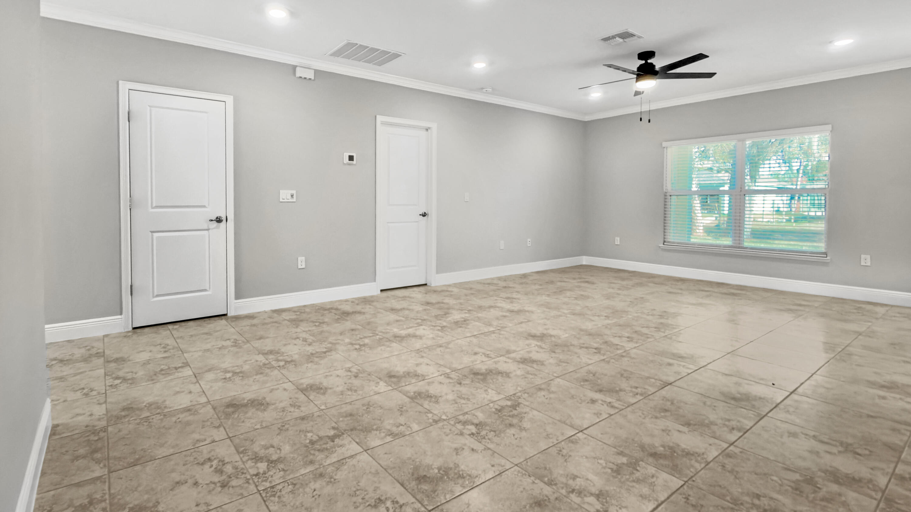 SEBASTIAN HIGHLANDS UNIT 10 - Residential