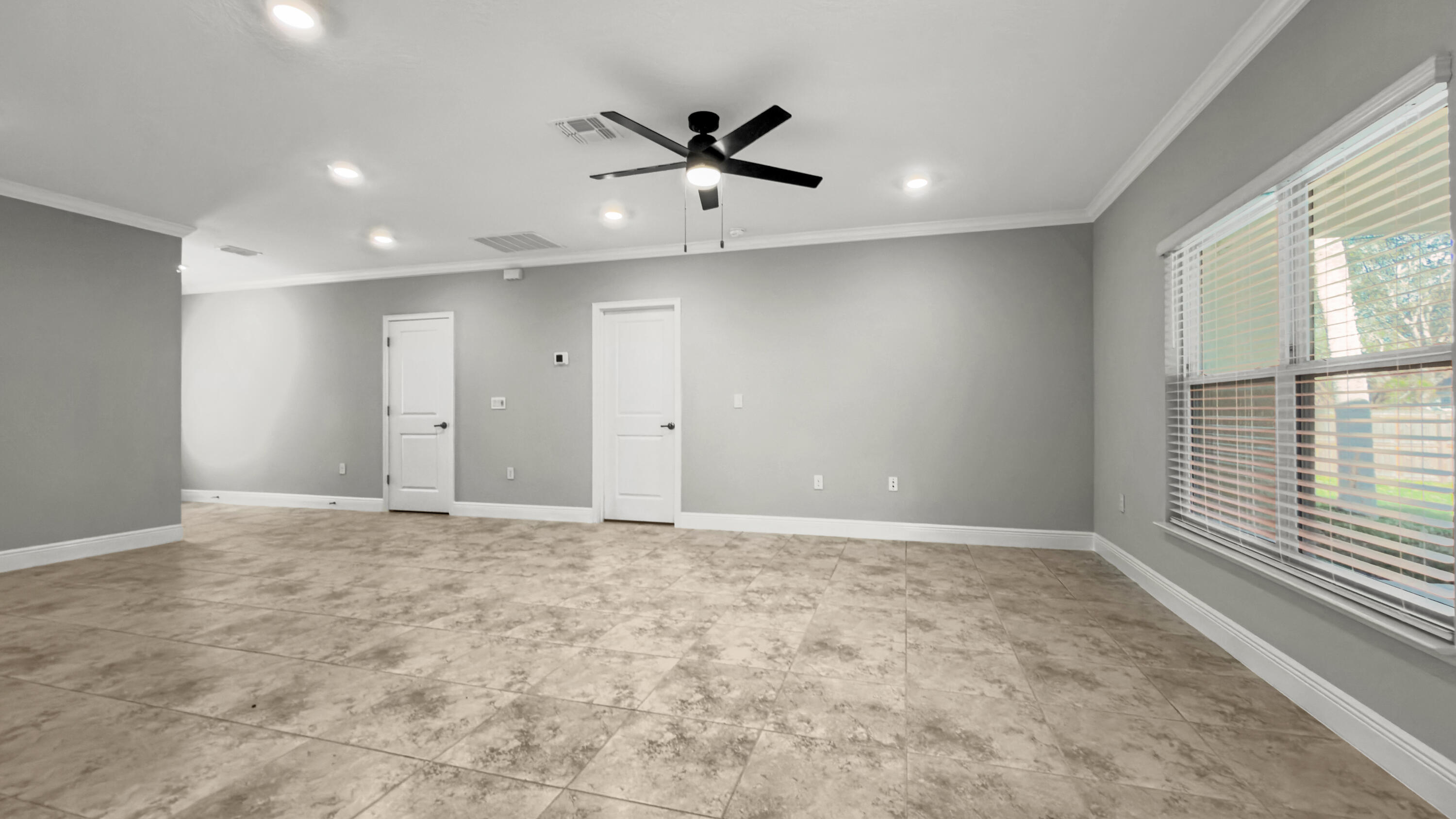 SEBASTIAN HIGHLANDS UNIT 10 - Residential