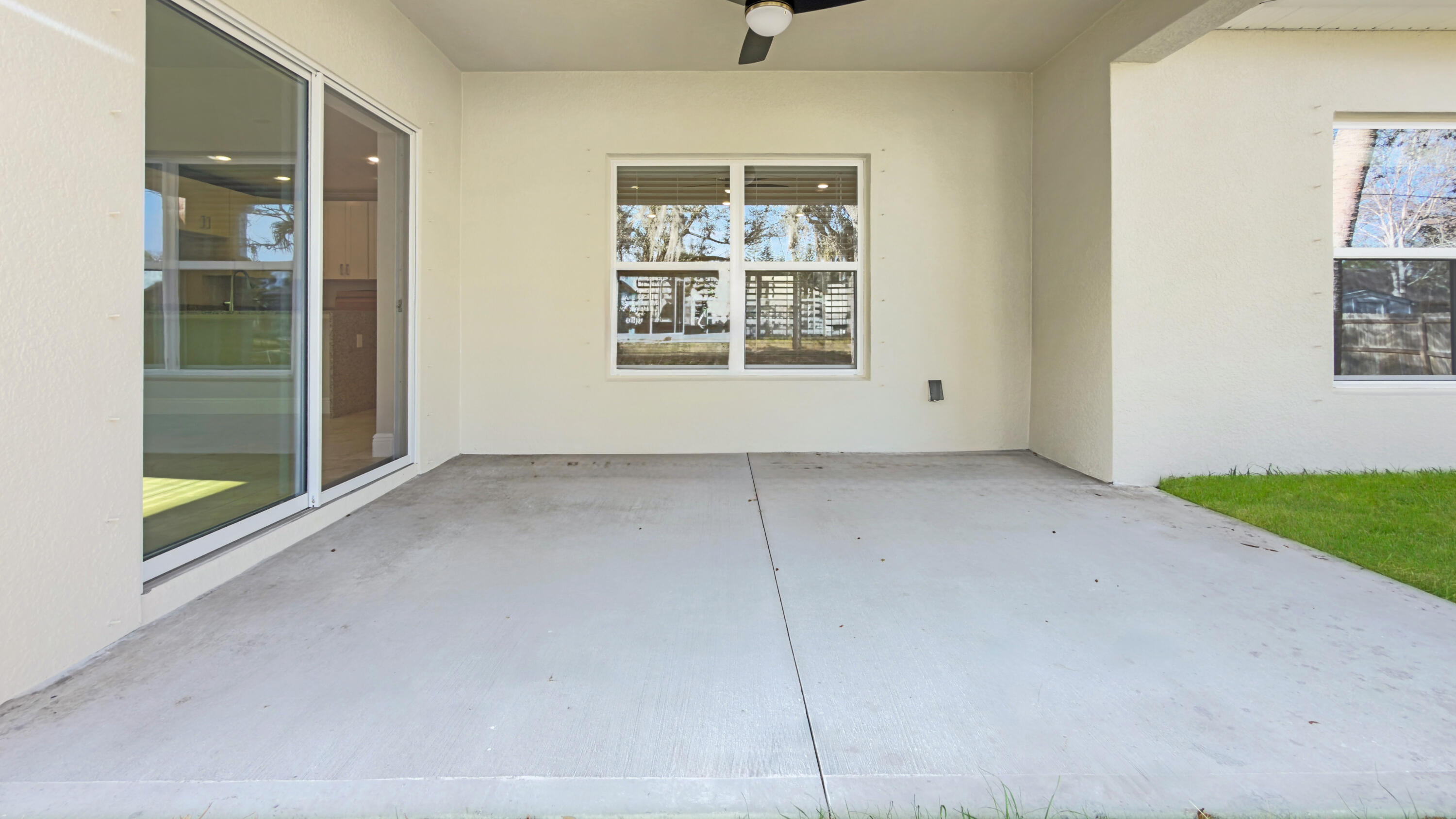 SEBASTIAN HIGHLANDS UNIT 10 - Residential