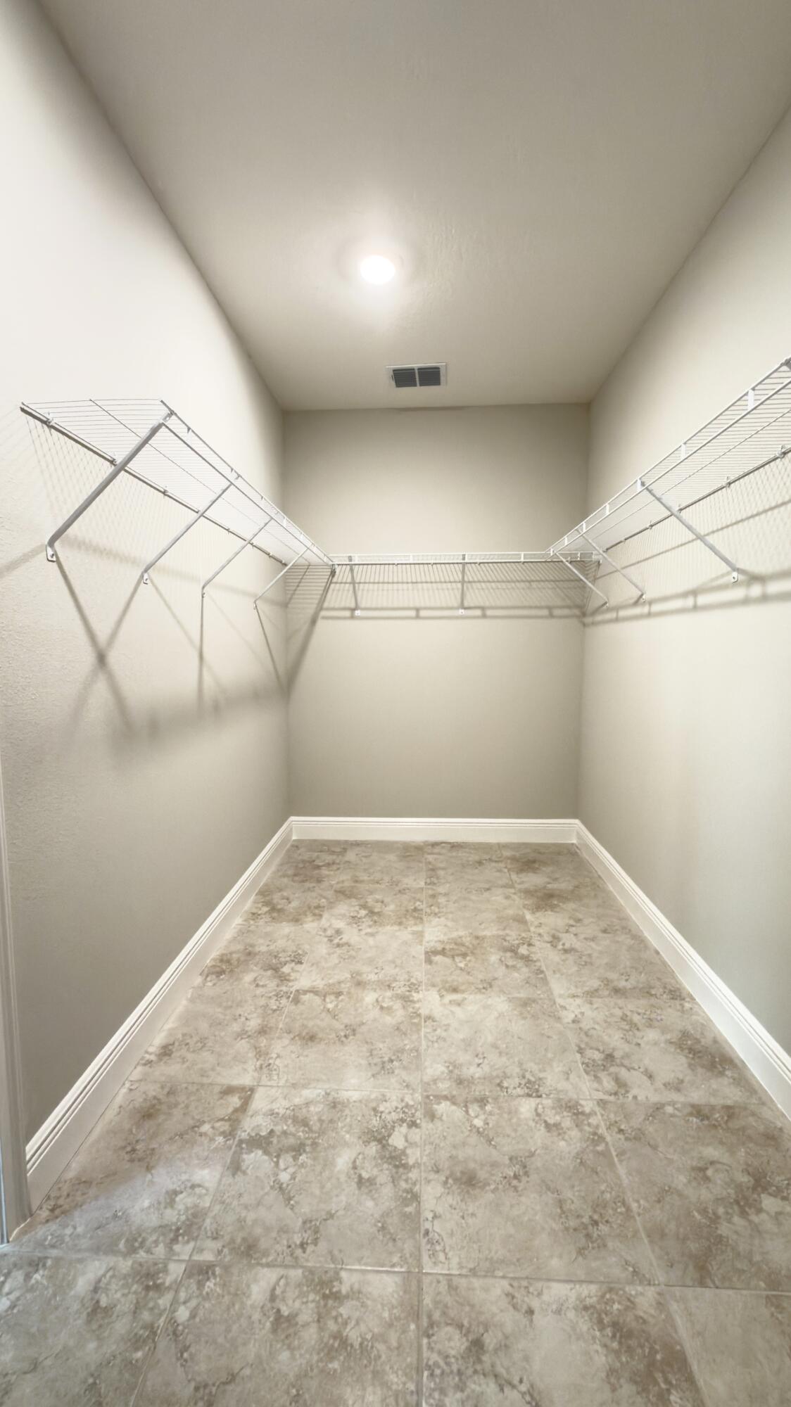 SEBASTIAN HIGHLANDS UNIT 10 - Residential