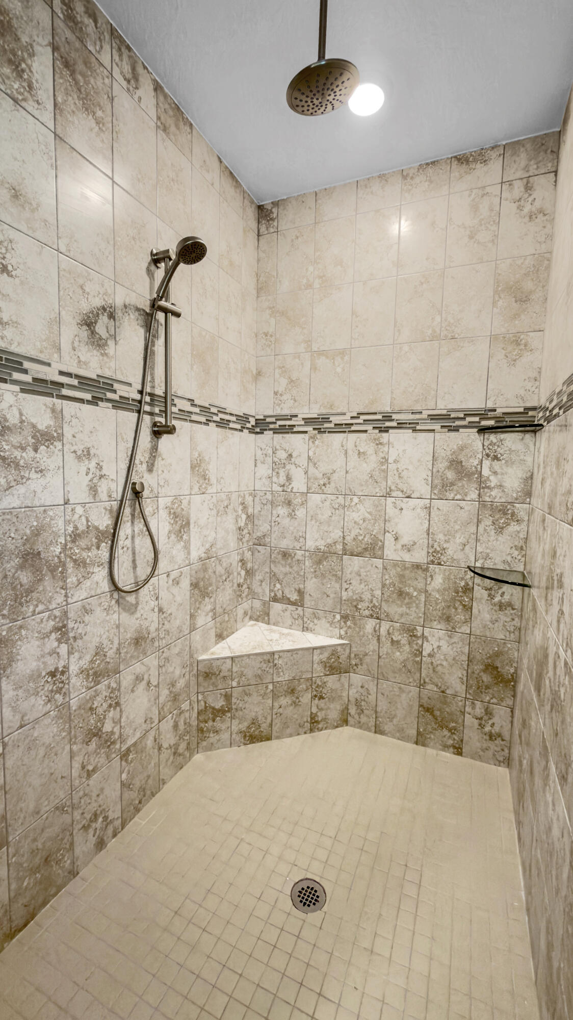 SEBASTIAN HIGHLANDS UNIT 10 - Residential