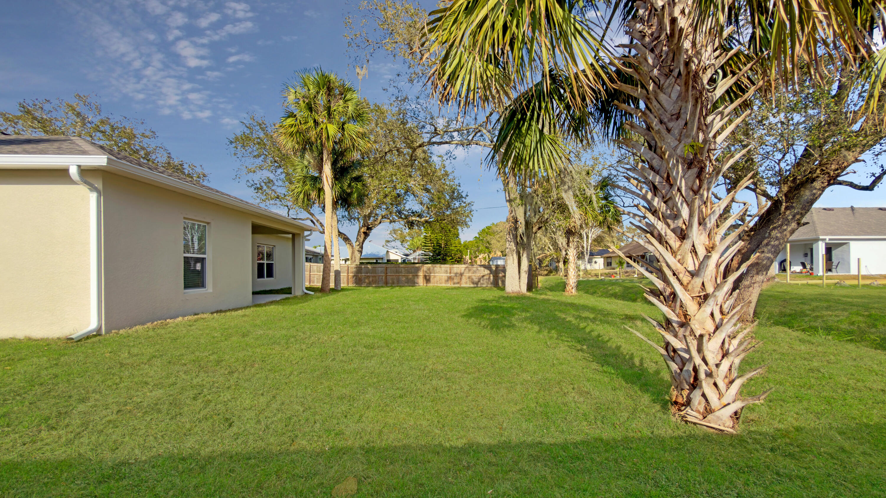 SEBASTIAN HIGHLANDS UNIT 10 - Residential