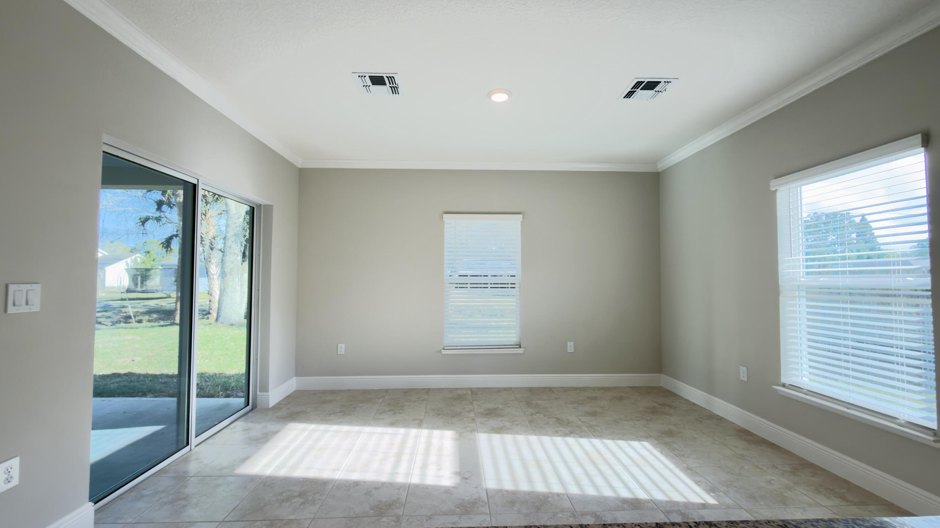 SEBASTIAN HIGHLANDS UNIT 10 - Residential