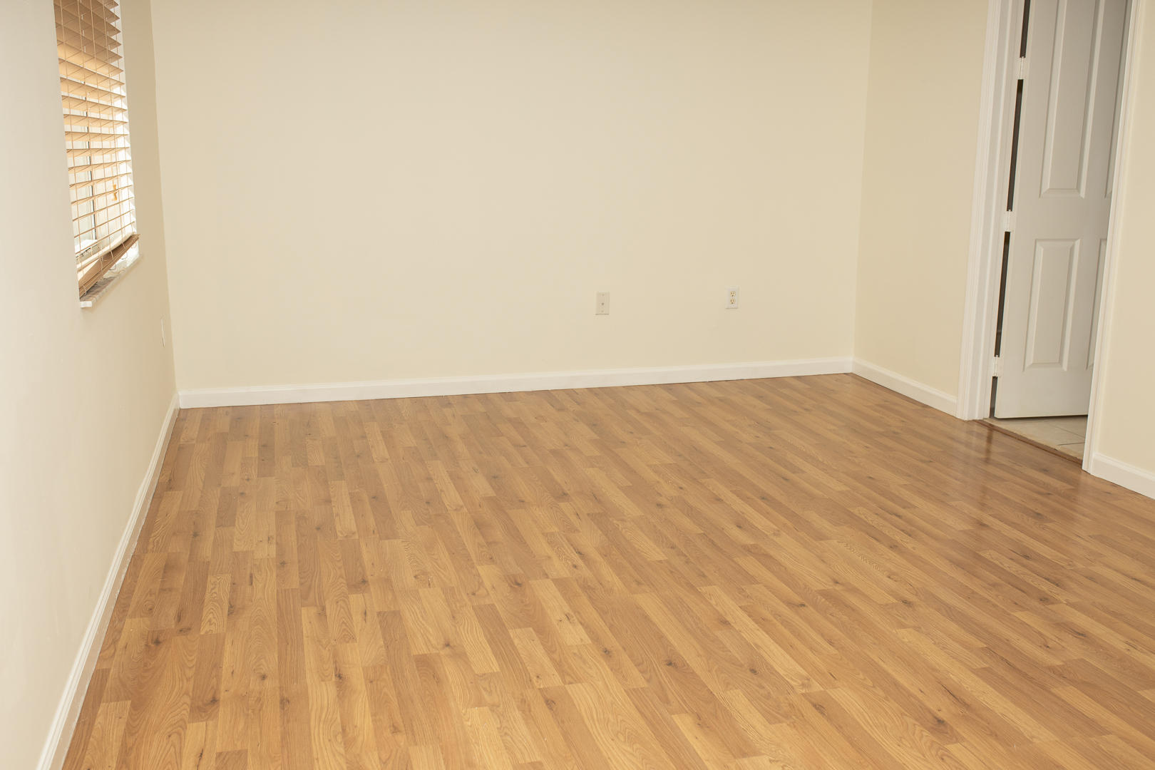 RENAISSANCE COMMONS PUD - Residential Lease