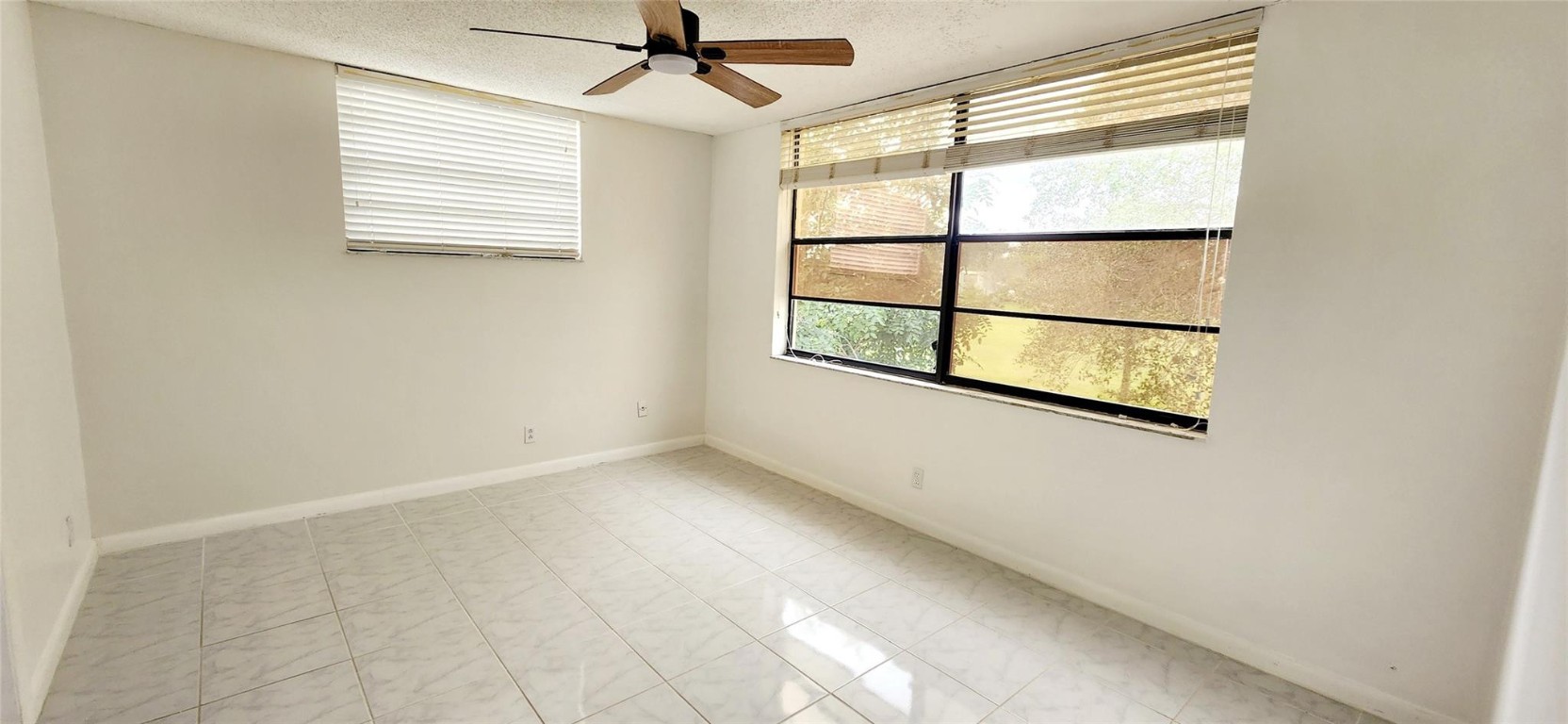 30 Of Palm Spgs 3 Condo - Residential Lease