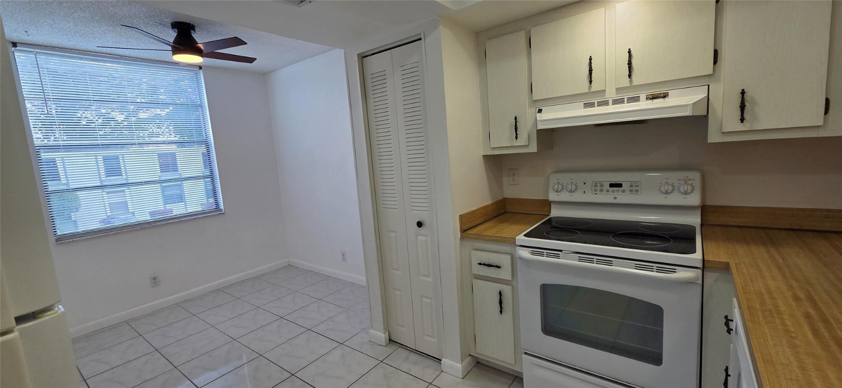 30 Of Palm Spgs 3 Condo - Residential Lease