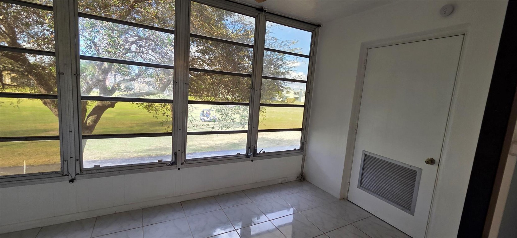 30 Of Palm Spgs 3 Condo - Residential Lease