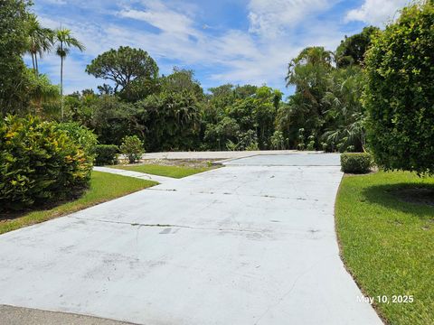 958 NE Dahoon Terrace Jensen Beach FL 34957