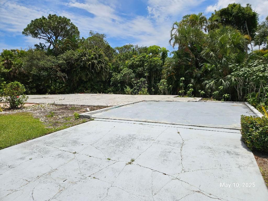 Photo of 958 NE Dahoon Terrace, Jensen Beach, FL 34957 (MLS # R11096542)
