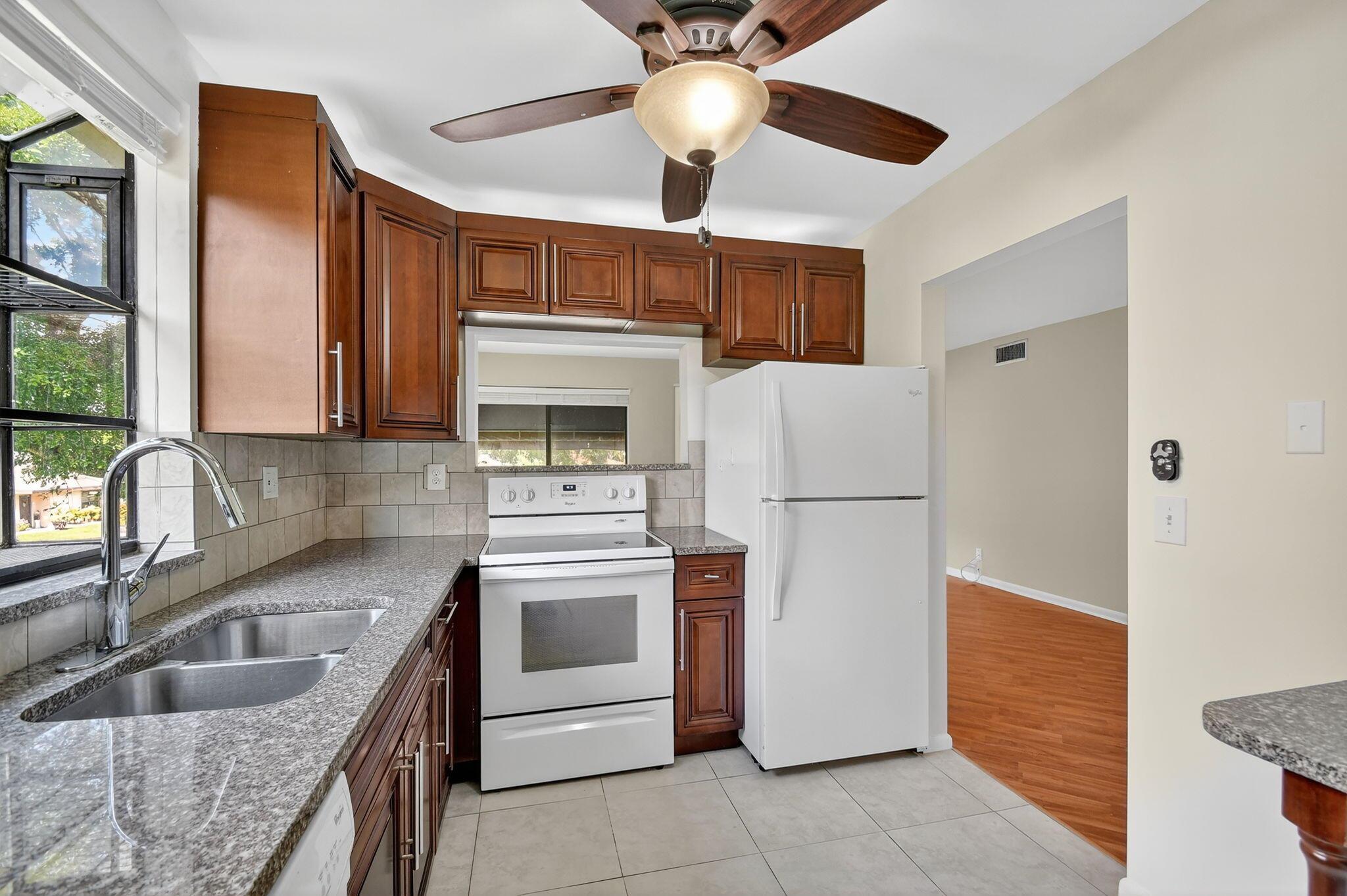 ROSEHILL CONDO - Residential