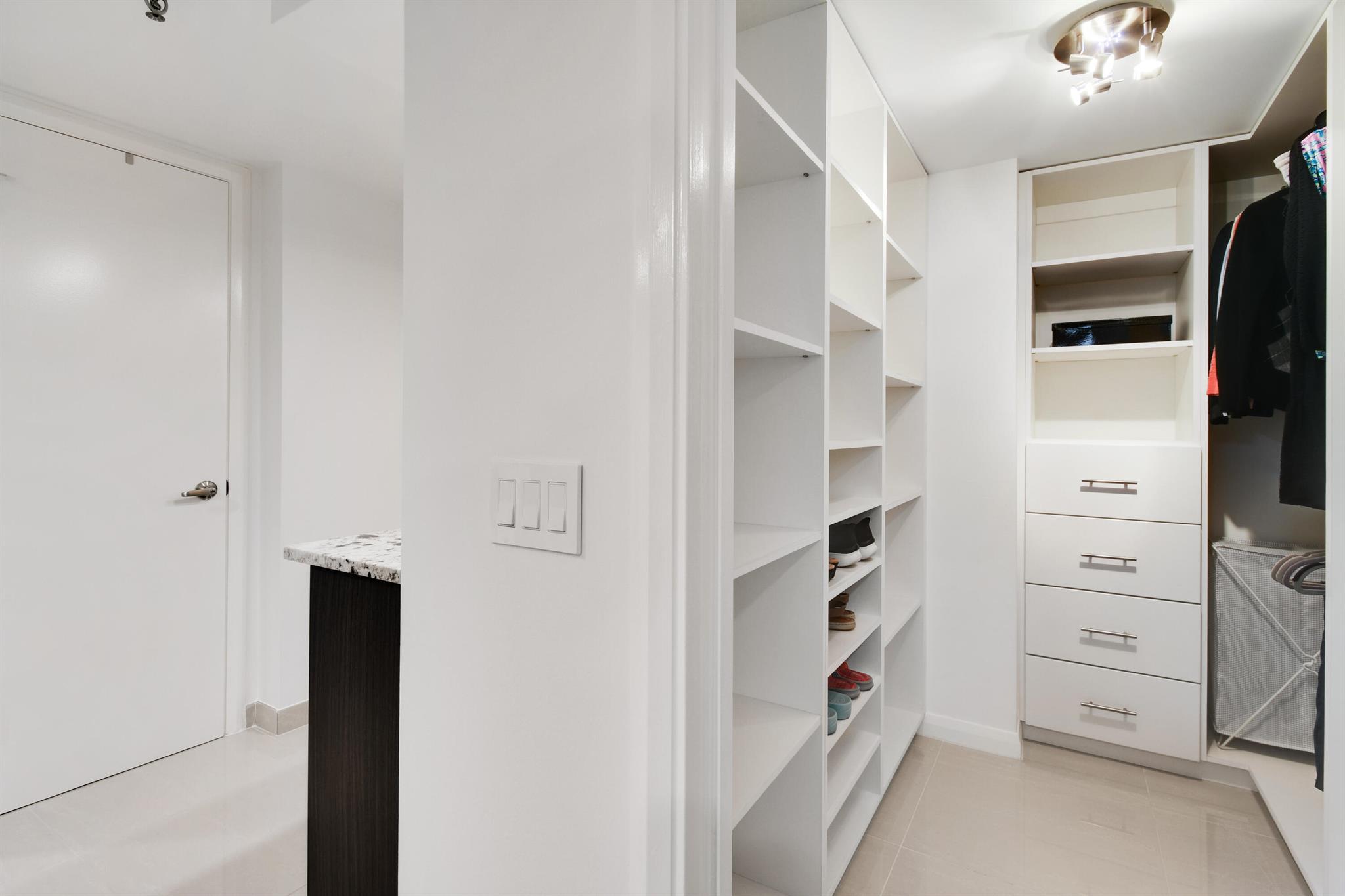 OLD PORT COVE TOWER WEST - Residential