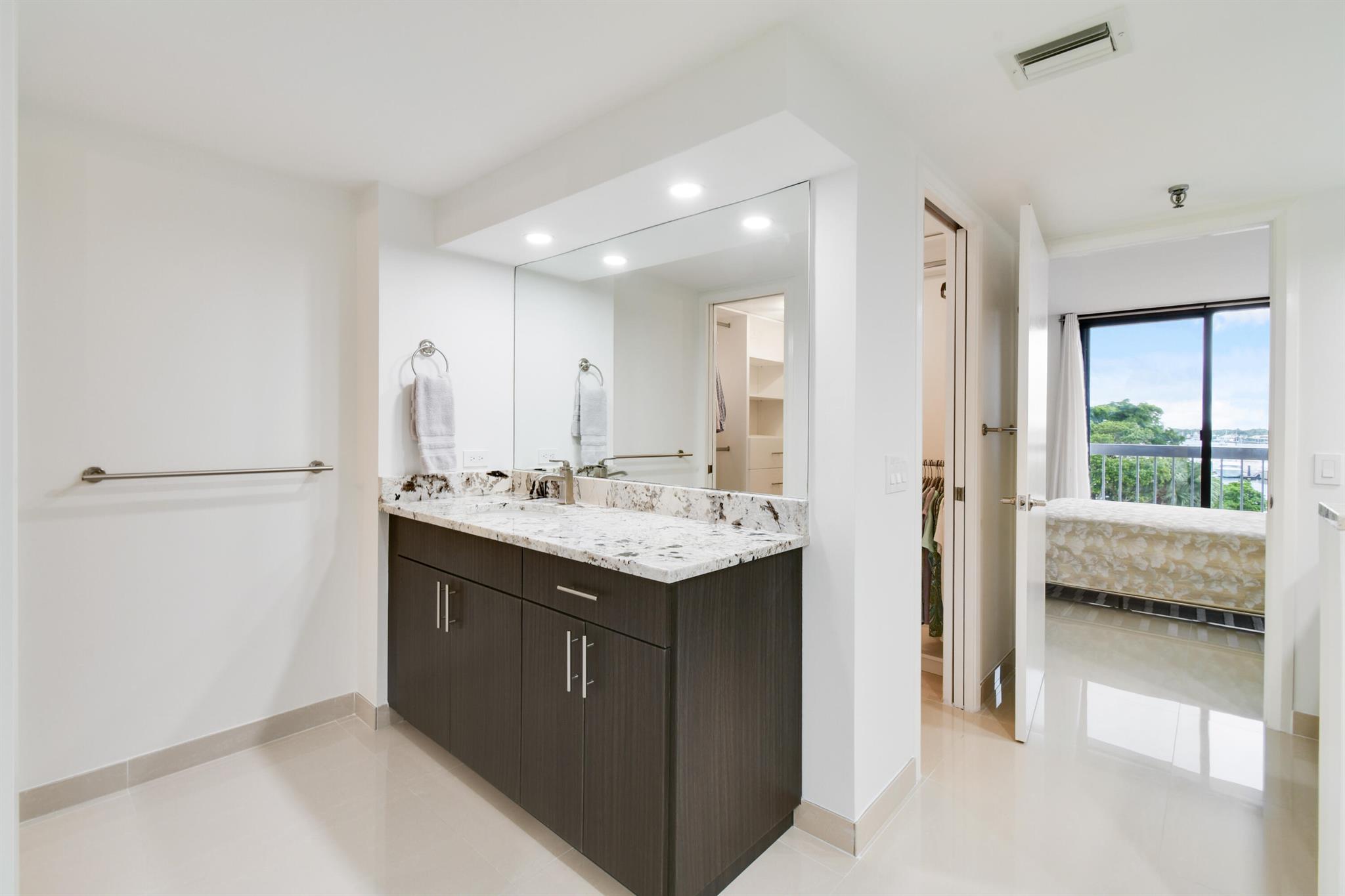 OLD PORT COVE TOWER WEST - Residential